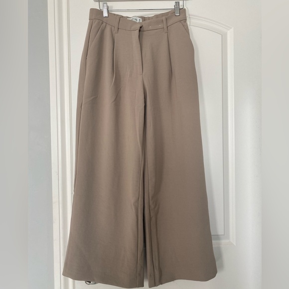 A&F Harper Tailored Premium Crepe Pant 6S - Picture 1 of 4